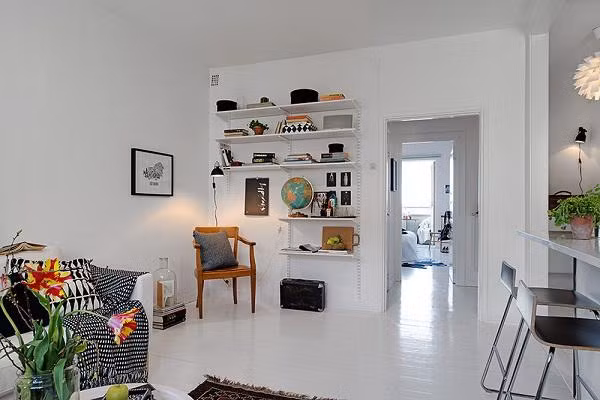 Mo cua thay 4 thu nay, nha it loc, vo chong khac khau, con kho nuoi-Hinh-2