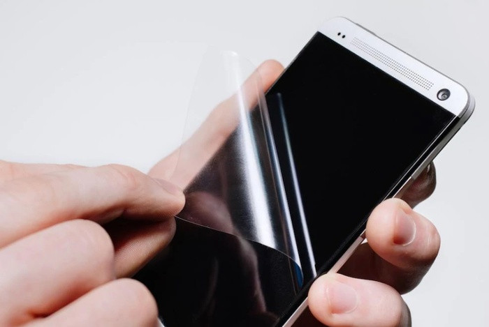 Smartphone có cần miếng dán bảo vệ màn hình? - Hình 2 Smartphone co can mieng dan bao ve man hinh?-Hinh-2