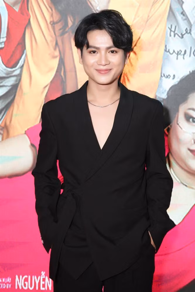 Thuc hu 'Co Gai Xau Xi' co phan 2, dan cast moi co ca nguoi cu-Hinh-12