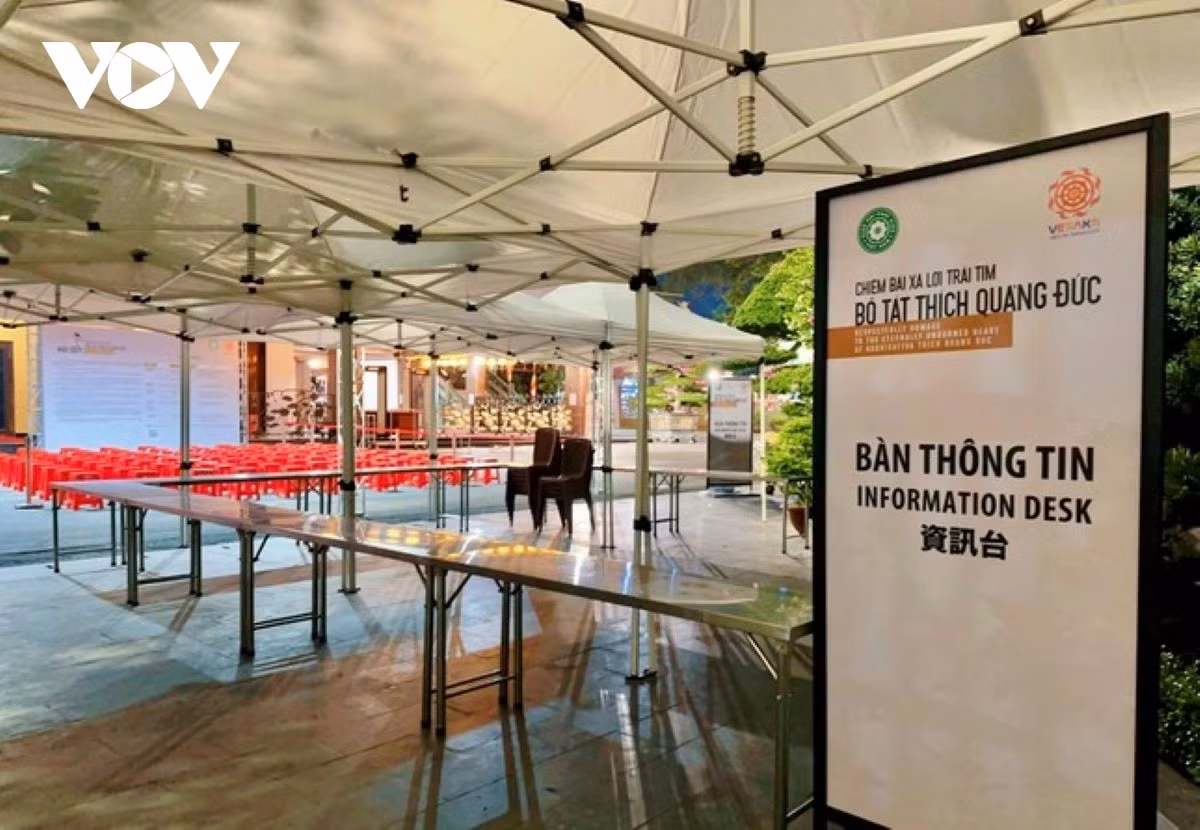 Tam hoan chiem bai xa loi Trai tim Bo tat Thich Quang Duc ngay 3/5-Hinh-2