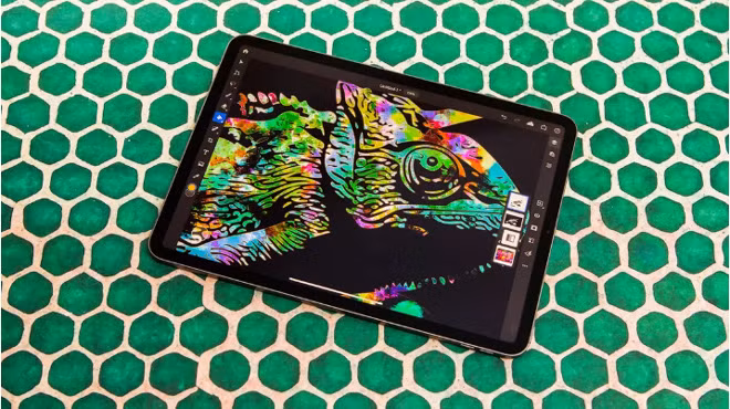 Apple sap tung iPhone, iPad va MacBook Pro gia 