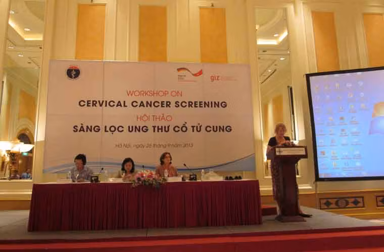 Hội thảo về Sàng lọc Ung thư cổ tử cung diễn ra sáng nay tại khách sạn Daewoo Hà Nội.