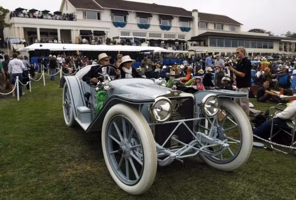 Đến tham gia sự kiện, nhiều tay chơi phải bỏ ra hàng năm trời, tiêu hàng trăm ngàn USD để khôi phục và duy trì nét đẹp cho những cỗ máy hàng chục năm tuổi luôn bền đẹp.