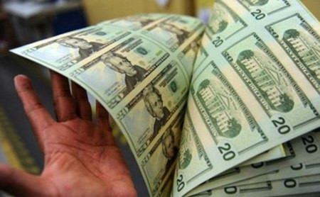 Cứ 15 phút sẽ có một tour vào tham quan, mỗi tour kéo dài 30 phút và khách thăm quan sẽ không phải mua vé. Chuyến thăm quan bắt đầu từ cổng sau của nhà máy.