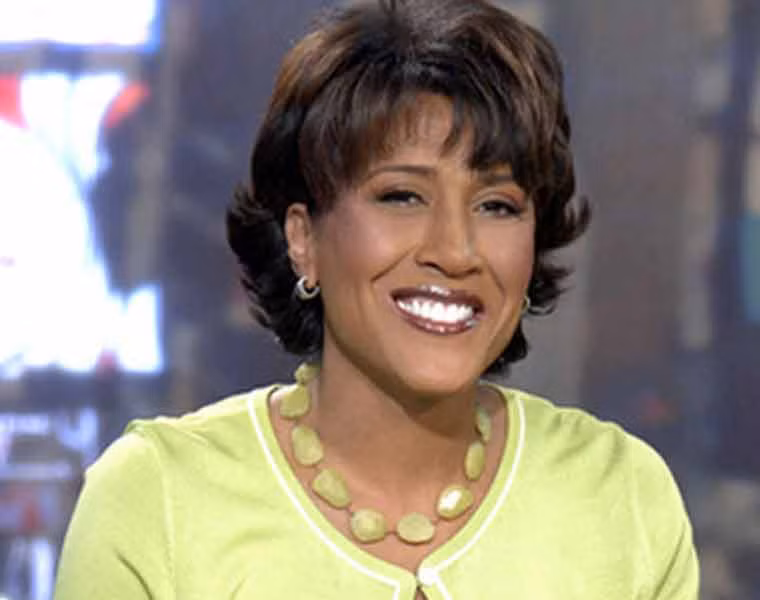 Robin Roberts (chẩn đoán năm 2007 khi 46 tuổi). Tháng 7/2007, nữ MC xinh đẹp Robin Roberts tiết lộ mình đang phải đối mặt với căn bệnh ung thư vú quái ác. Tới năm 2012, cô lại một lần nữa khiến dư luận choáng váng khi chia sẻ mình đã mắc phải một loại ung thư tuyến tụy. Tuy nhiên, bất chấp việc bệnh tật hành hạ, nữ MC này vẫn luôn nở nụ cười rạng rỡ, tự tin khi xuất hiện trước công chúng.