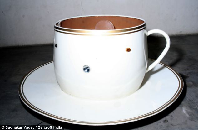 Yadav bắt đầu chế tạo những chiếc xe kỳ lạ từ năm 14 tuổi và không ngừng phát triển trong hơn 30 năm nay.