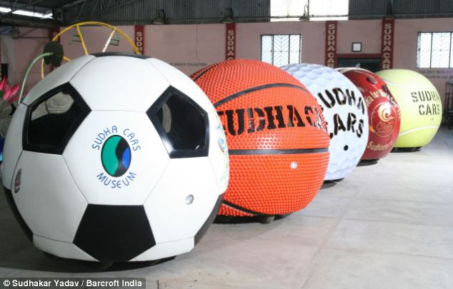 Ông Yadav đã tạo ra những chiếc xe theo chủ đề một loạt các môn thể thao.