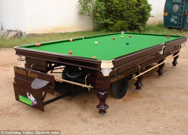 Mỗi chiếc xe độc đáo như trên tiêu tốn của ông Yadav khoảng 1.000-1.500 bảng Anh chi phí chế tạo và sau đó, chúng sẽ được đem diễu trong các chương trình đường phố và triển lãm trên khắp Ấn Độ.