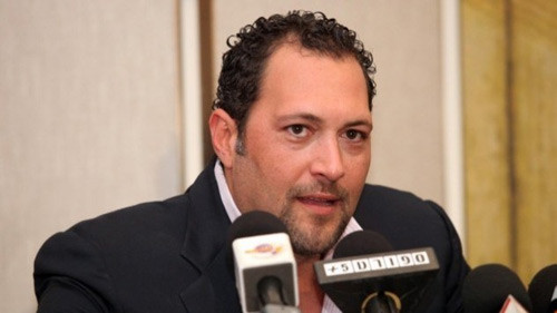 Vào tháng 6/2012, tàu đánh cá của ông trùm dầu khí 35 tuổi, Guma Aguiar cập bến cảng Fort Lauderdale, Florida (Mỹ). Ví và điện thoại di động của ông Aguiar được phát hiện trên tàu, còn chiếc áo phông và một đôi tất được tìm thấy trên boong. Cuộc tìm kiếm sau đó lâm vào bế tắc khi không phát hiện bất kể dấu vết nào của ông trùm này. Sau đó, có rất nhiều suy đoán xung quanh sự biến mất của triệu phú người Anh này liên quan tới gia đình và công việc kinh doanh của ông.