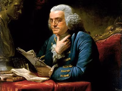 6. Benjamin Franklin là người duy nhất không phải tổng thống Mỹ xuất hiện trên đồng USD. Đồng tiền mệnh giá cao nhất hiện được lưu hành tại Mỹ là tờ 100 USD được in hình Benjamin Franklin - người khai sinh ra đất nước.