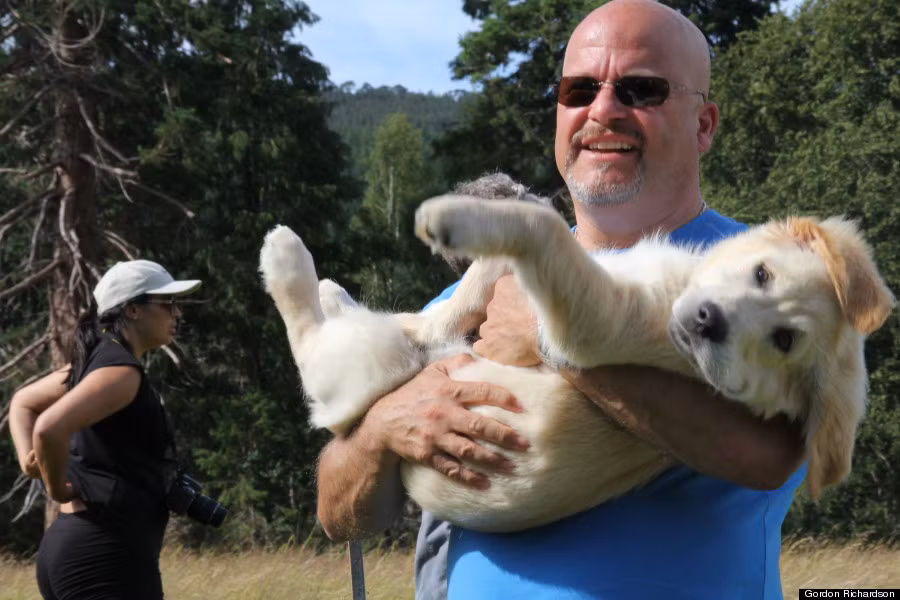 Ngoài ra, sự kiện này cũng thu hút nhiều người yêu mến loài động vật này và các nhiếp ảnh gia.
