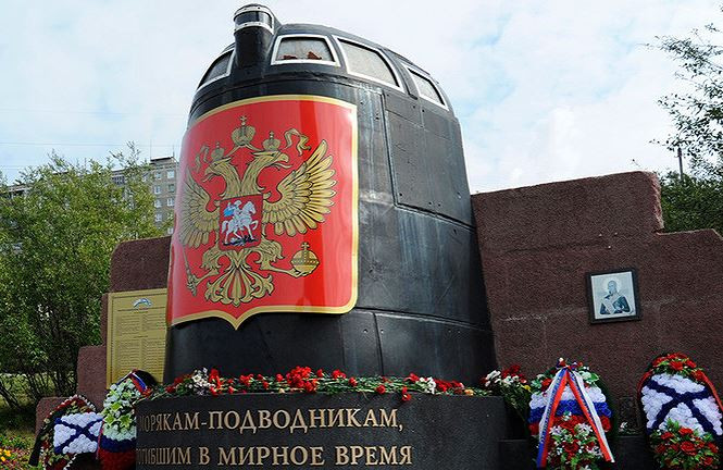 Bo quoc phong Nga cong bo nguyen nhan chay tau ngam AS-12