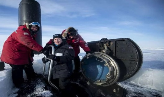 Pho Tong thong My tiet lo bi mat cua Hai quan My o Bac Cuc