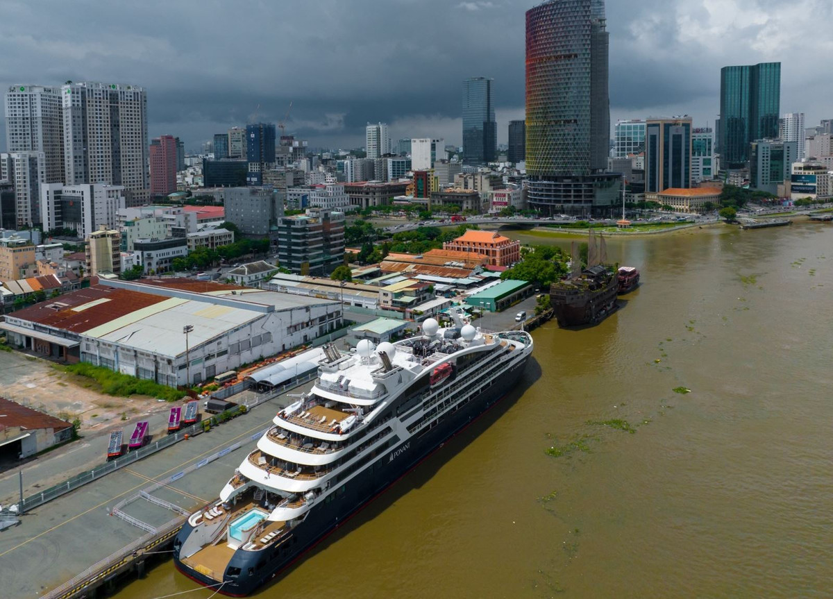 TP Ho Chi Minh don doan khach tau bien sau hon 2 nam-Hinh-12