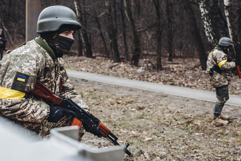 Belarus cao buoc Kiev am muu tan cong, dong nam Ukraine hung ten lua