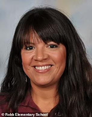 My: Phu huynh xep hang lay mau DNA xac dinh danh tinh nan nhan vu xa sung-Hinh-8