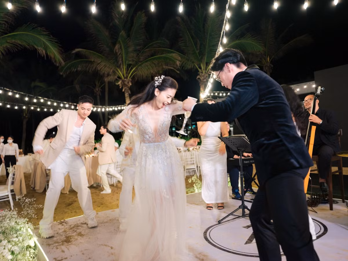 Tu Ngo Thanh Van toi Anna Truong...: Showbiz Viet 