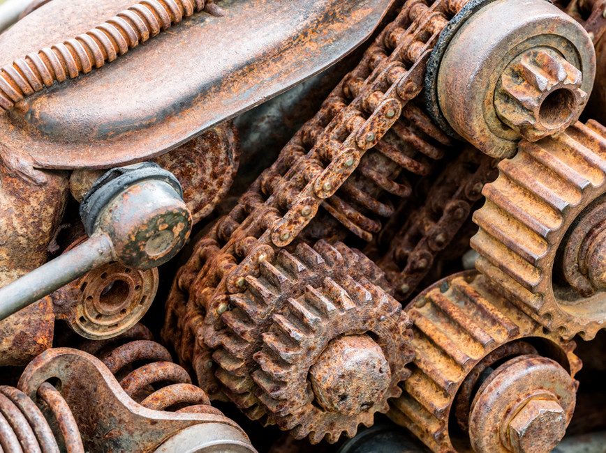 Trên đây là những món đồ cũ mà bạn nên hạn chế giữ trong nhà. Chúng vừa mang ý nghĩa phong thủy không tốt, vừa chiếm diện tích, khiến nhà chật chội hơn. Một ngôi nhà bừa bộn, đồ đạc lộn xộn khiến người trong nhà cũng cảm thấy chán nản, mệt mỏi chứ đừng nói đến việc mời được quý nhân đến nhà. Vì vậy, hãy thường xuyên dọn dẹp căn nhà, giữ cho nhà luôn thông thoáng, ngăn nắp. Đây là một trong những yếu tố quan trọng giúp thu hút tài lộc vào nhà. * Thông tin mang tính chất tham khảo, chiêm nghiệm.