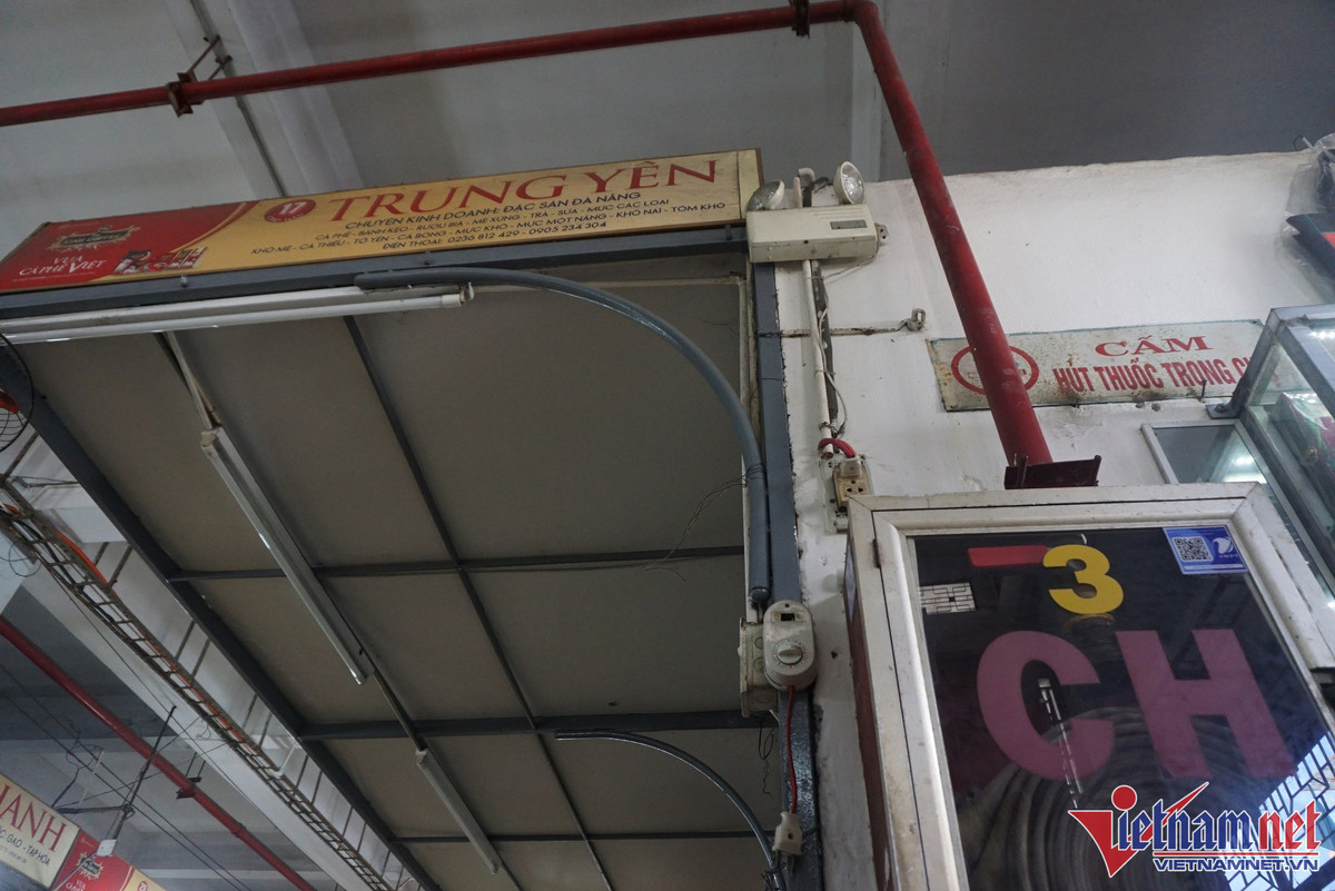 Hệ thống điện, cấp thoát nước tại chợ cũng được nâng cấp.