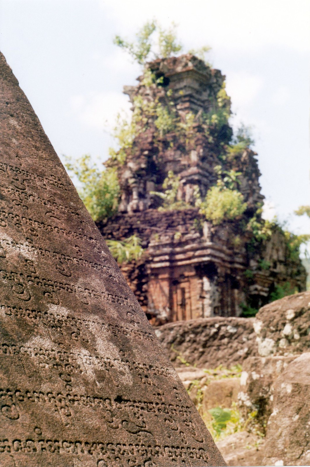 Một góc thánh địa Mỹ Sơn, Quảng Nam.