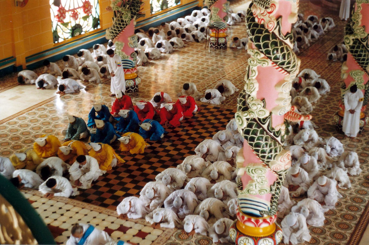 Thánh lễ ở tòa thánh Tây Ninh.