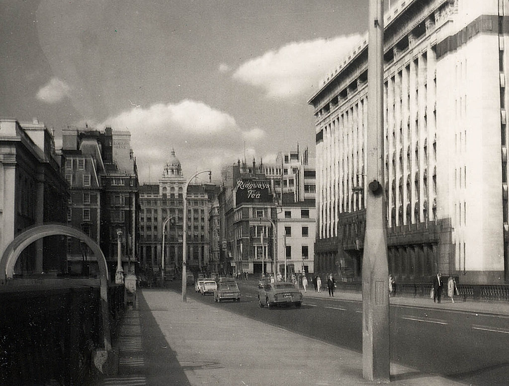 Trên phố King William, London thập niên 1960.