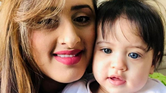 Kiếm hàng chục tỷ đồng nhờ biến sữa mẹ thành trang sức Kiem hang chuc ty dong nho bien sua me thanh trang suc