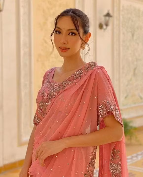 Hoa hau Thuy Tien thanh nguoi dep cham mang dep to ong nhat Vbiz-Hinh-9