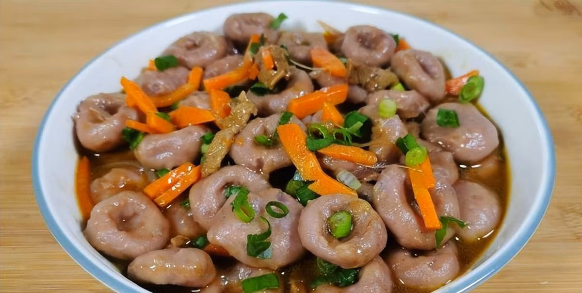 Boi bo ty vi voi thit bo va 2 loai cu co canxi cao-Hinh-2