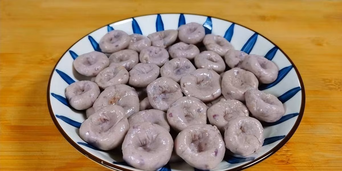 Boi bo ty vi voi thit bo va 2 loai cu co canxi cao-Hinh-5