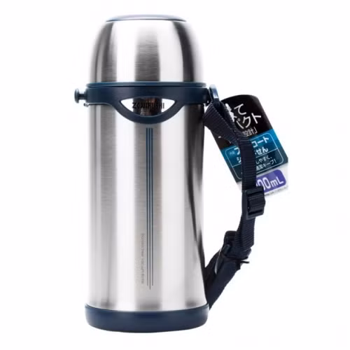 Cho sữa đậu nành vào bình cách nhiệt. Không nên cho sữa đậu nành vào các loại bình, phích giữ nhiệt vì vi khuẩn rất dễ phát triển trong sữa đậu nành ở nhiệt độ ấm. Ngoài ra, sau 3 đến 4 giờ, sữa đậu nành sẽ bị biến chất và không thể sử dụng được nữa, nó ảnh hưởng đến quá trình tiêu hóa của cơ thể.