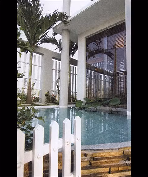 Fan hâm mộ vẫn ưu ái gọi đây là "bạch dinh" bởi tất cả đều được phủ một màu trắng tinh khôi.