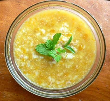 Cháo ngô: ngô non 250g, thịt lợn nạc 100g, mắm muối vừa đủ. Thịt lợn nạc rửa sạch, băm nhỏ, ướp mắm muối xào chín. Ngô non dùng dao cắt khỏi lõi, đem giã giập, cho vào nồi thêm nước đun sôi kỹ. Khi ngô chín, cho thịt vào quấy đều, cháo sôi lại là được. Ăn ngày 2 lần lúc đói, cần ăn liền 5 ngày.