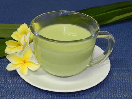 Nước đậu xanh: đậu xanh 30g, chè khô 5g, rễ cây đinh lăng 10g. Rễ đinh lăng rửa sạch thái nhỏ, phơi khô sao vàng cùng đậu xanh, chè khô cho vào nồi, thêm 400ml nước đun sôi kỹ chắt lấy 200ml nước đặc, chia 3 lần uống trong ngày. Cần uống liền 5 ngày.