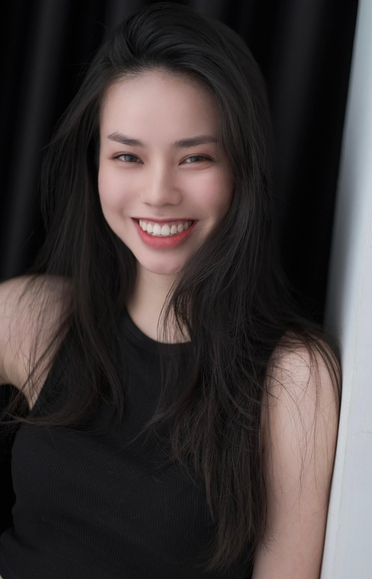 Trà My luôn nhận được sự ủng hộ của gia đình. “Dù ủng hộ tôi theo đuổi nghệ thuật, gia đình không hối thúc tôi tham gia nhiều dự án mà cho tôi tự do lựa chọn những điều phù hợp với mình”, cô chia sẻ.