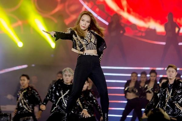 Mai Tai Phen phu nhan yeu nhung show nao cua My Tam cung co mat-Hinh-2