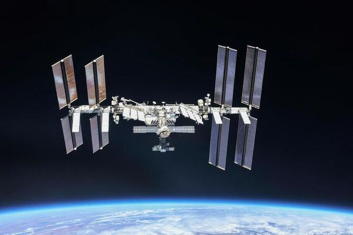 Trạm Vũ trụ quốc tế (ISS) được chụp từ tàu vũ trụ Soyuz sau khi dỡ hàng, ngày 4/10/2018. (Ảnh: NASA / Roscosmos)