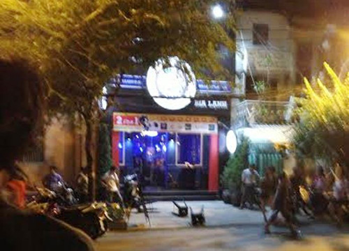 Công an TP HCM đang phong tỏa, khám nghiệm hiện trường.