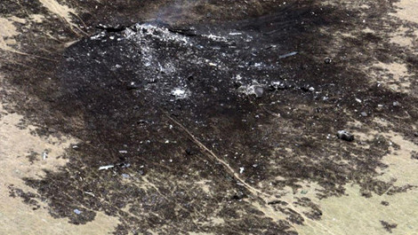 Hiện trường vụ rơi máy bay B-1B.