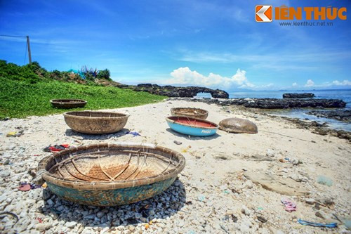 Khung cảnh tuyệt vời khiến Cổng Tò Vò còn được gọi bằng một cái tên khác là Cổng Thiên Đường.