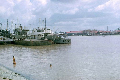 Cảng Sài Gòn.