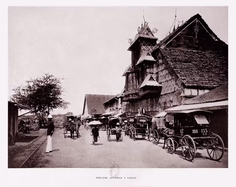 Rạp hát tại Sài Gòn.