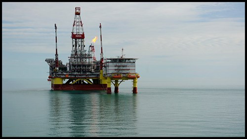 9. Crimea sở hữu một số nguồn khí đốt tự nhiên cũng như hai mỏ dầu, một trên đất liền và một ngoài khơi Biển Đen. Trữ lượng dầu khí của Crimea sẽ củng cố vị thế của Nga như một trong những nhà sản xuất năng lượng hàng đầu thế giới.