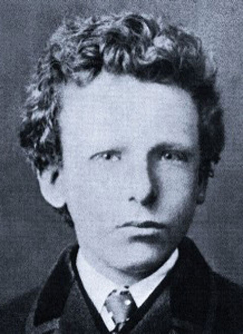 3. Họa sĩ Vincent van Gogh: Nghệ sĩ người Hà Lan Vincent van Gogh đã được sử dụng màu sắc để nhấn mạnh những xúc cảm mãnh liệt với cuộc sống. Toàn bộ các tác phẩm của ông đều toát lên sự rung động với cuộc đời và tràn đầy năng lượng. Vẻ đẹp của sự bí ẩn kết hợp những yếu tố siêu việt trong bức tranh của ông đã khiến cho người xem như bị thôi miên và không thể nào quên chúng.