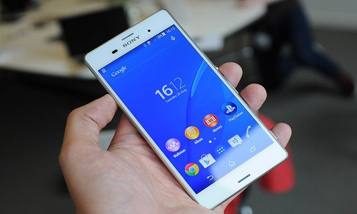 1. Thiết kế: Sony Xperia Z3 có kích thước 146 x 72 x 7,3 mm, so với Sony Xperia Z2 (146,8 x 73,3 x 8,2 mm) không có vẻ khác biệt ấn tượng. Tuy nhiên, nếu xét về độ mỏng, Z3 đã có bước đột phá mới.