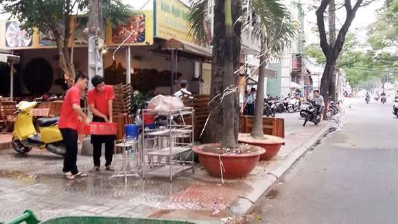 Hiện trường nơi Long “vàng” bị tạt axít là một quán ăn ngay giữa trung tâm TP.HCM.