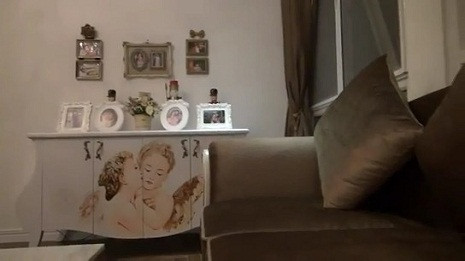 Mỗi góc của căn nhà đều ghi đậm dấu ấn hạnh phúc của gia đình nhỏ.