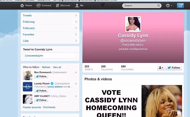 Cassidy vận động mọi người ủng hộ cô trên trang Twitter cá nhân trong cuộc thi hoa hậu quê hương.