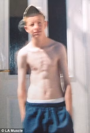 Thời thiếu niên của Jack là những nỗi sợ hãi, ám ảnh bởi đồ ăn, anh đã từng bị bạn bè chế nhạo vì chứng biếng ăn của mình.