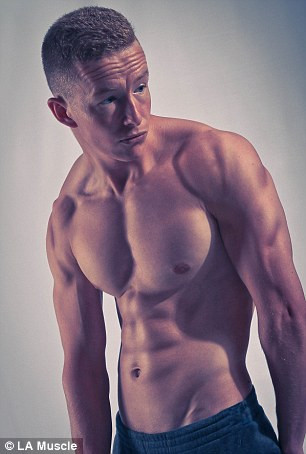 Jack chia sẻ: “Khi tôi bắt đầu tập thể dục, sự đổ mồ hôi đã khiến tôi buộc phải ăn thức ăn để có năng lượng. Tôi phát hiện ra rằng mình không thể làm việc hoặc tập luyện bền bỉ nếu không ăn uống đúng cách”.